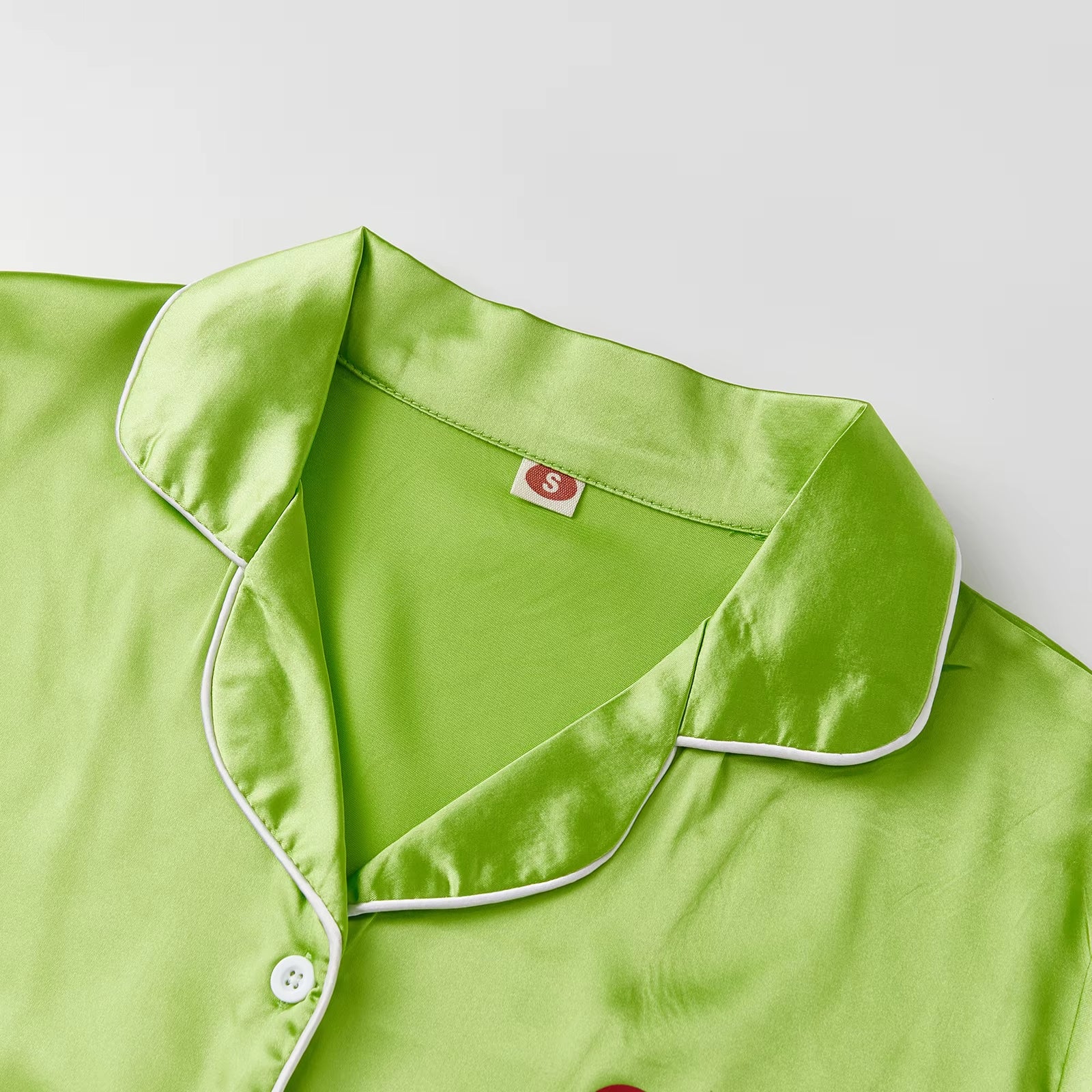 Mommy and Me Pajamas Christmas Family Matching Sleepwear Long Sleeve Lapel V Neck Button down Top+Elastic Waist Pants Loungewear